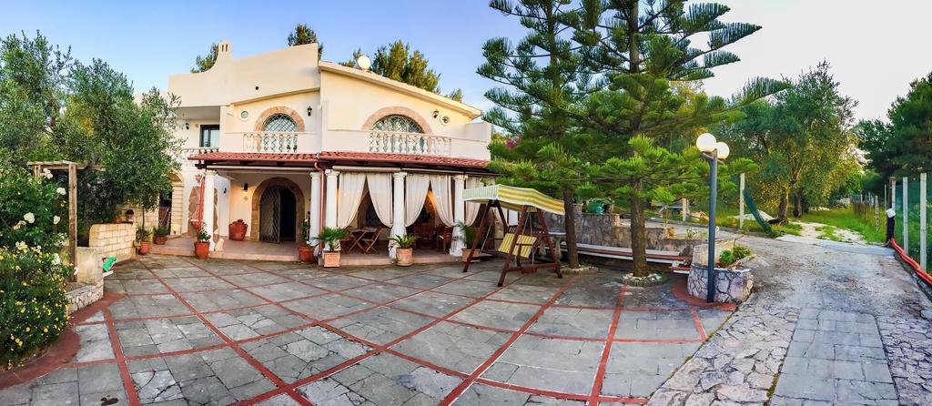 Bed and Breakfast Casale Degli Angeli Vieste Exterior foto